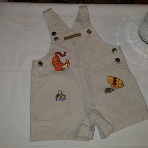 Pooh 100 Acre Collection - Beige Cute Li'l Crawler